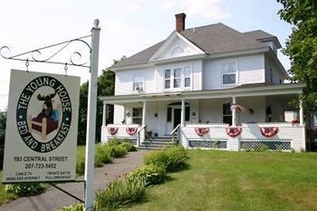 The Young House Bed And Breakfast Millinocket Dış mekan fotoğraf