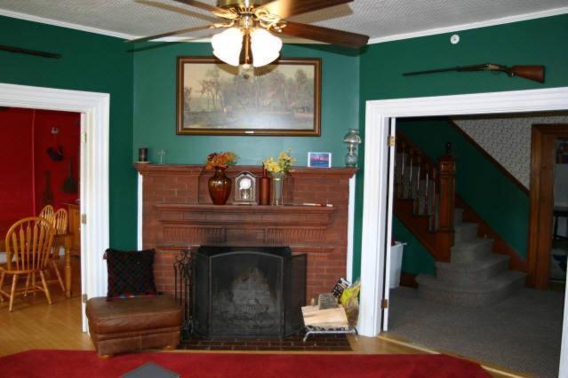 The Young House Bed And Breakfast Millinocket Dış mekan fotoğraf